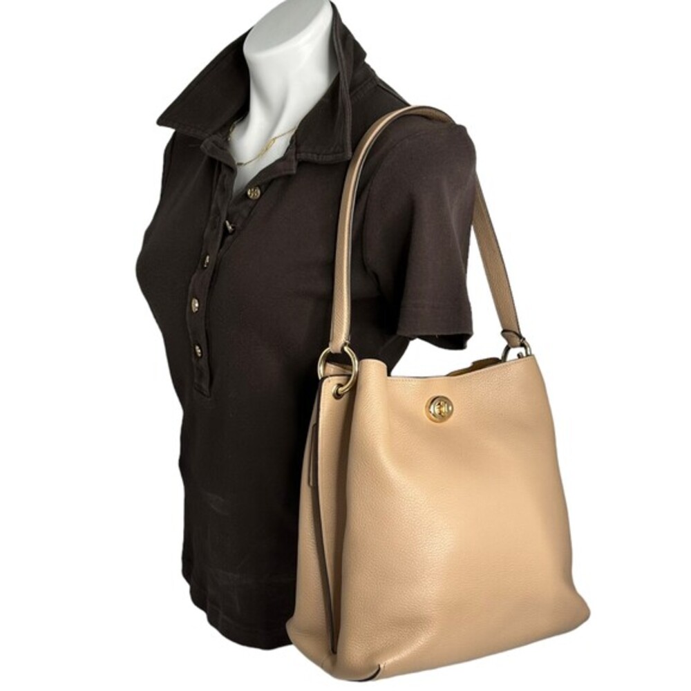 COACH Charlie Bucket‎ Bag Sand Taupe Beige Everyday Classic Gold Hardware ($350)